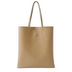 P5EY Tan Women's Tote Bag